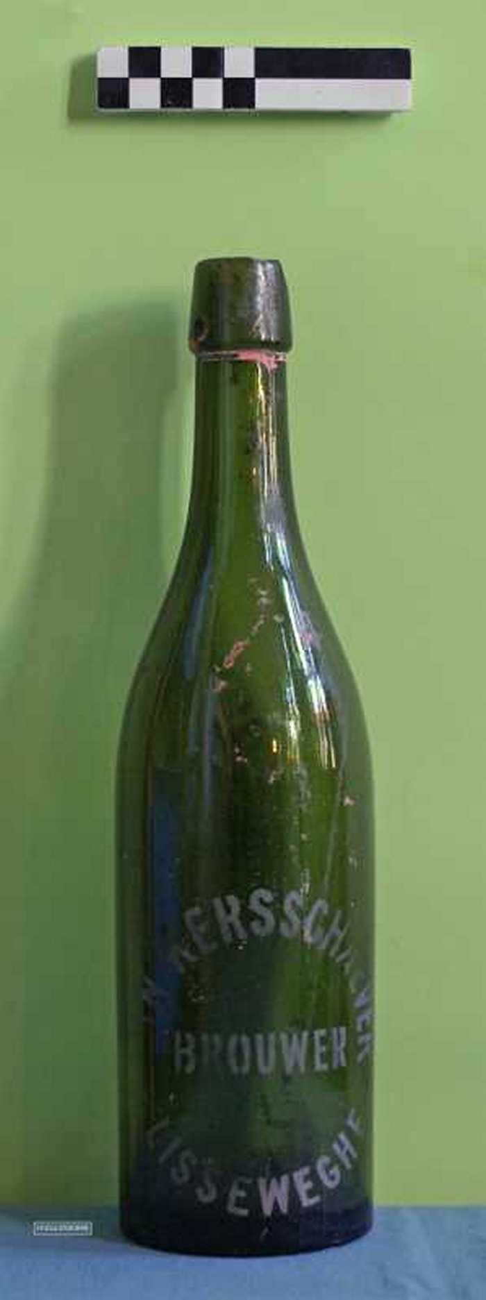 Lege bierfles van Van Kersschaever