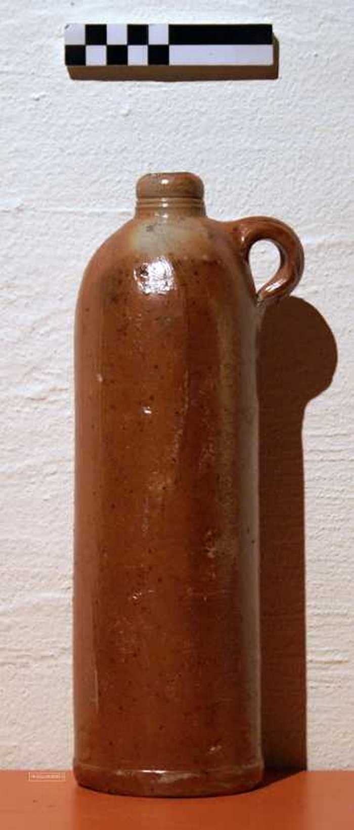 Jeneverkruik met handvat