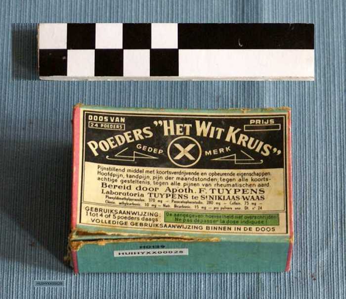 Kartonnen doosje 'Poeders Het Wit Kruis'