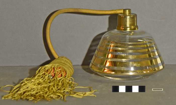 Parfumfles met verstuiver