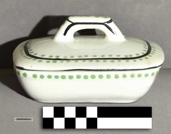 Zeepbakje met deksel