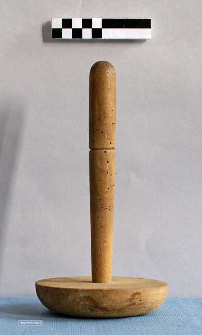 Aardappelstamper (in hout)