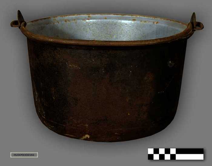 Gietijzeren kookpot met hengsel