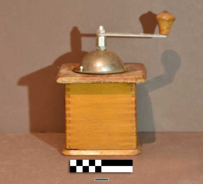 Handkoffiemolen H.T.M.