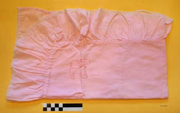 Kussensloop voor wieg