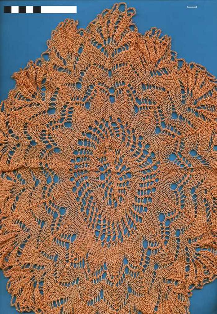 Oudroze ovalen haakwerk