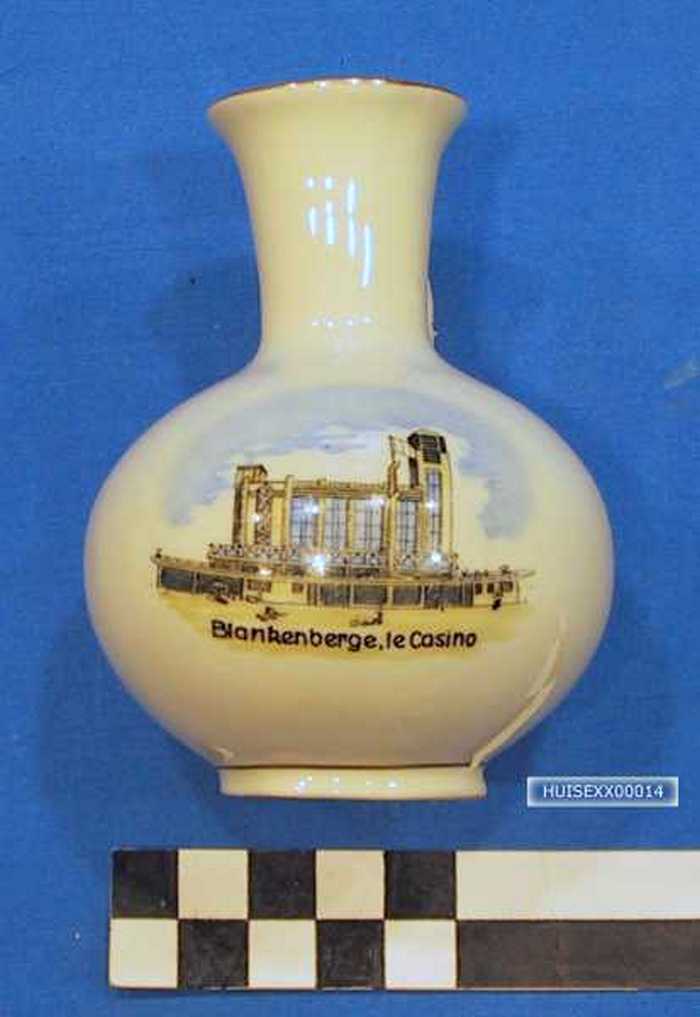 Vaasje in verguld porselein - Casino Blankenberge