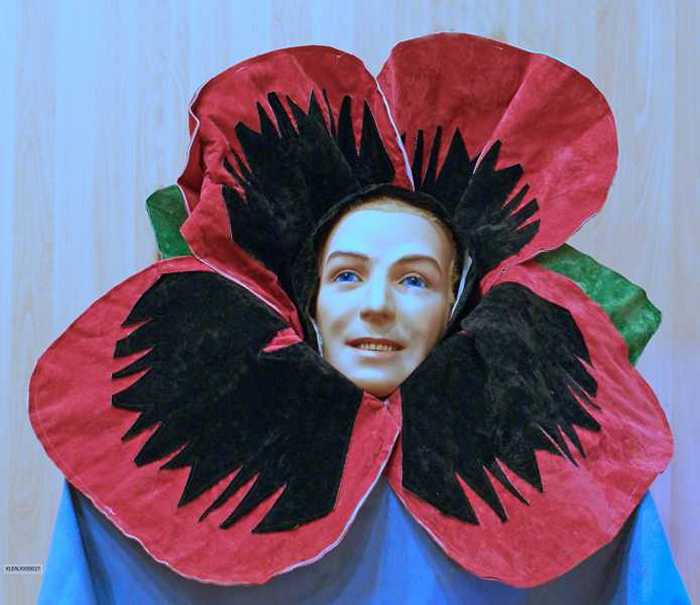 Carnaval bloemenmuts viooltje