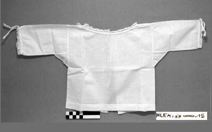 Hemdje zonder knoppen