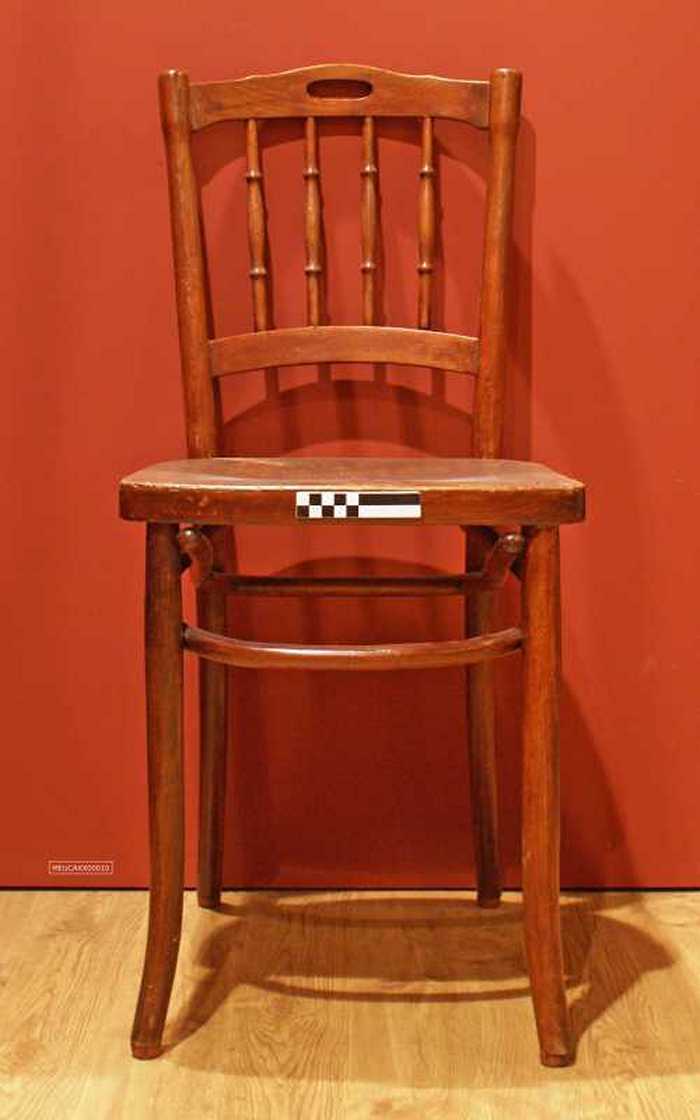 Stoel met rechthoekige zitting