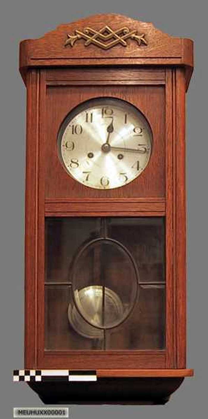 Hangklok met slinger