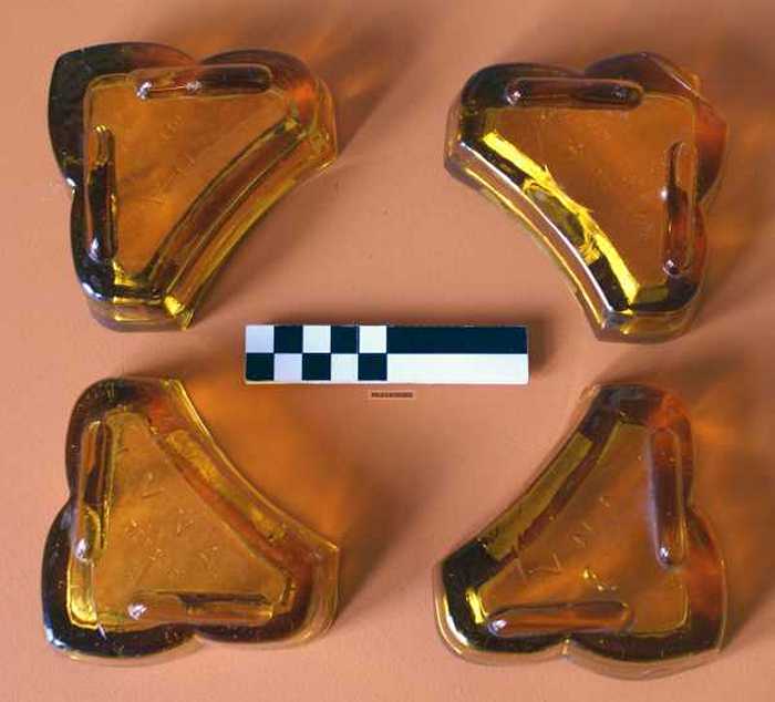 Set onderzetter voor kachel