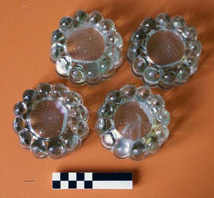 Set onderzetter voor kachel