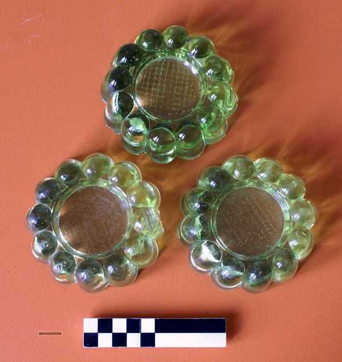 Set onderzetter voor kachel