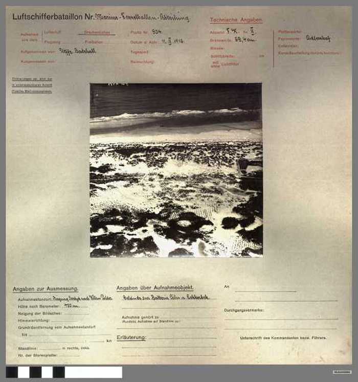 Gelände zur Batterie Cöln n. Lekkerbek. (Militaire luchtopname).