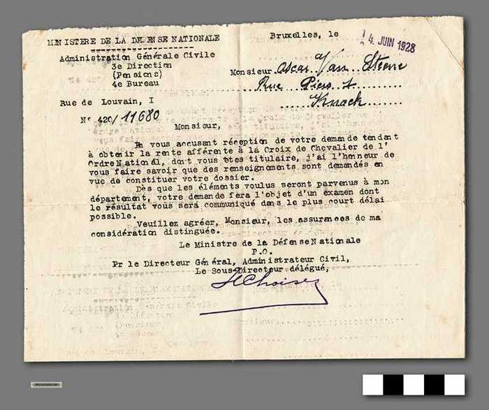 Brief van Ministere de la Defense Nationale aan Van Steene Oscar betreffende het Ridderskruis
