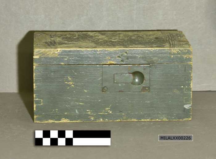 Massief houten doos met deksel  - Duits officier - Wereldoorlog 2