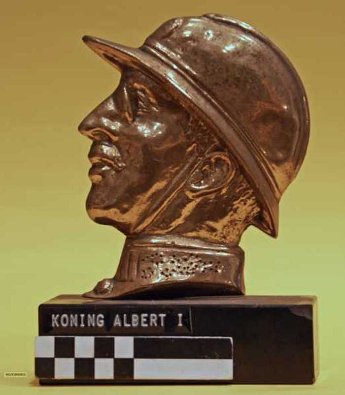 Koperen beeld hoofd Koning Albert I