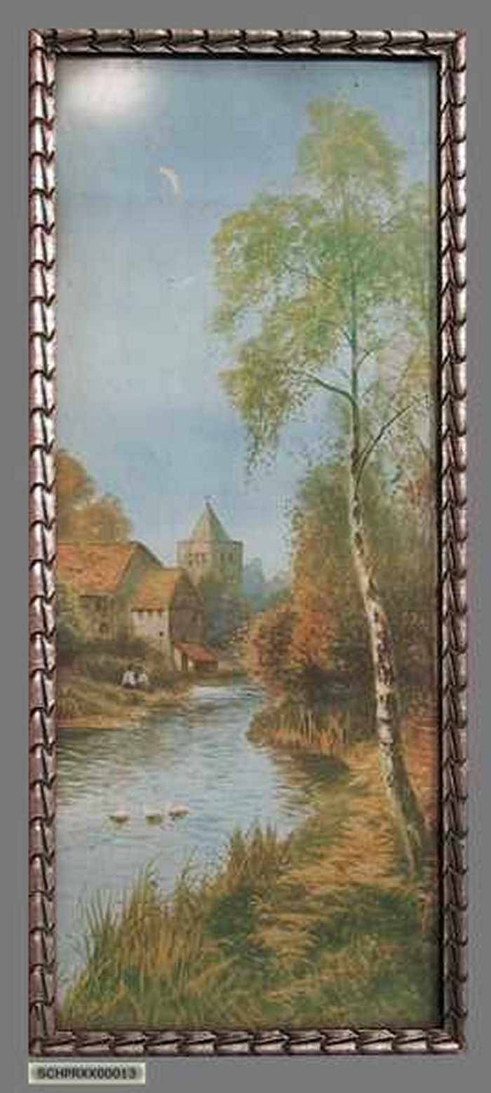 Hoeve en kerk bij een rivier.