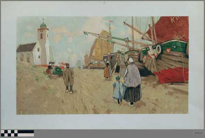 Vissersschepen op het strand met wit kerkje