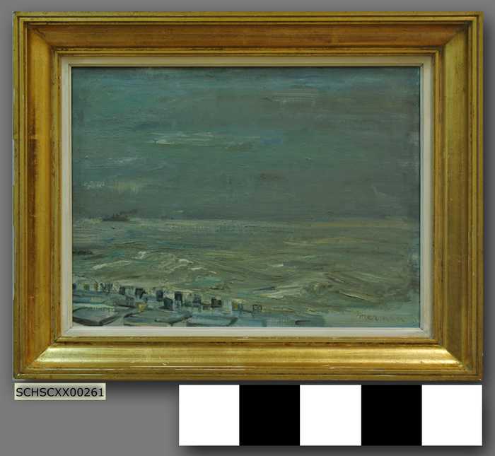 Zeezicht met golfbreker