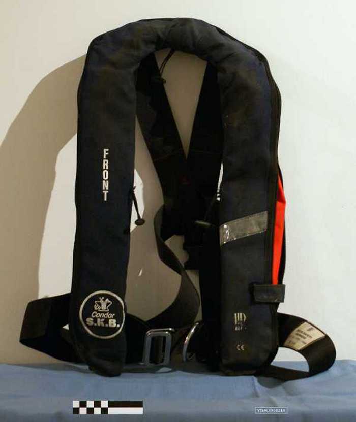 Reddingsvest model Condor SKB