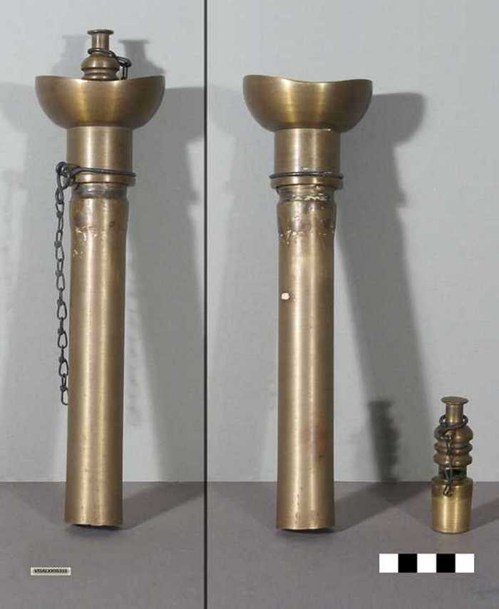 Gedeelte van een spreekbuis tussen brug en machinekamer