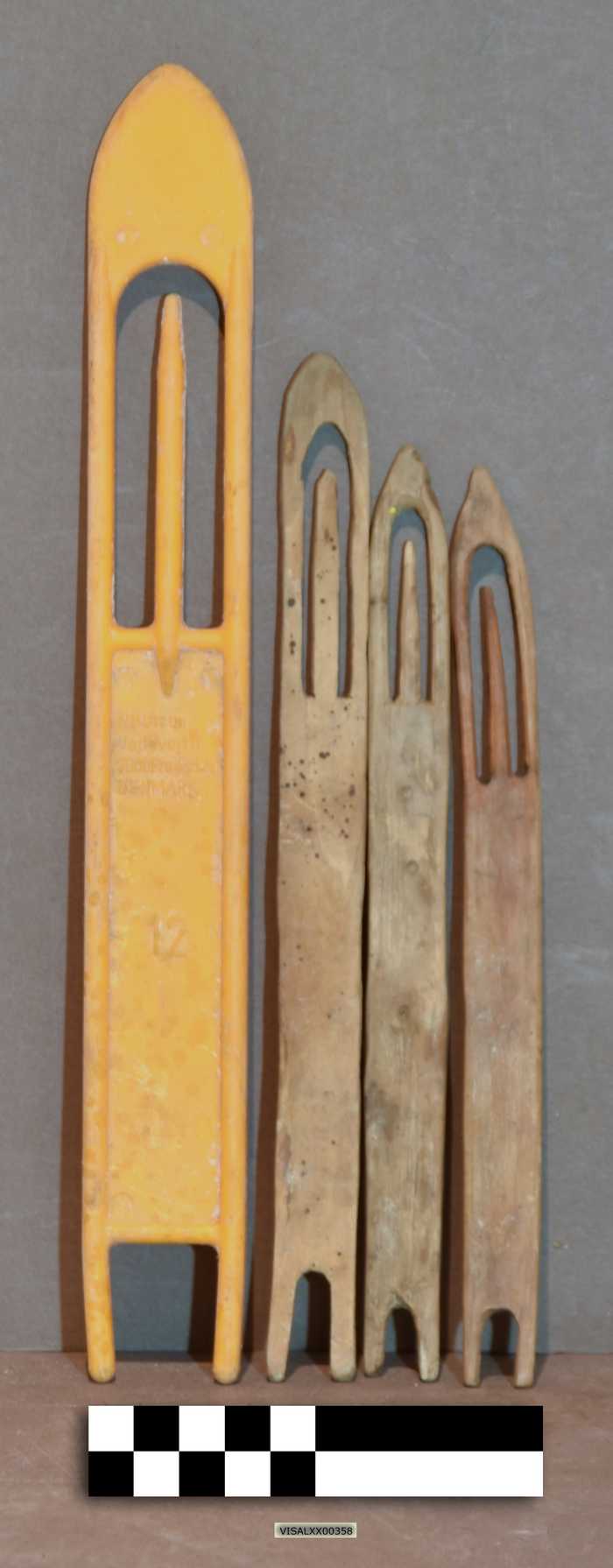 Breinaalden voor visnetten (4 stuks)