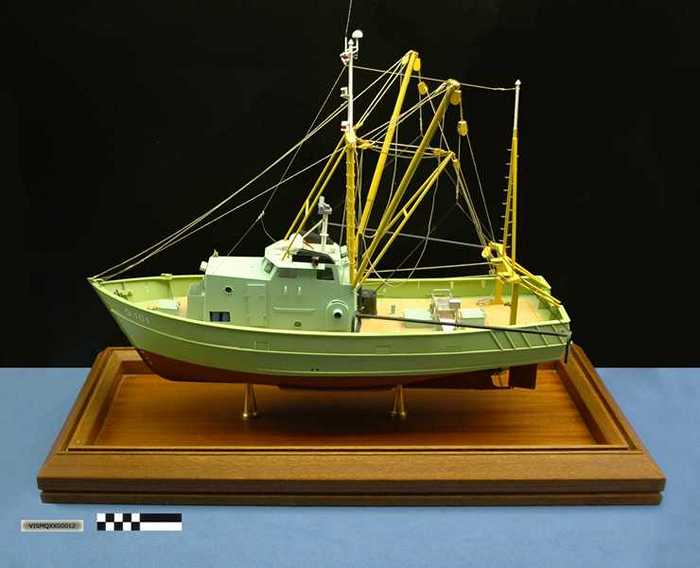 Vissersvaartuig - Garnaalbokker: Benny - O.101