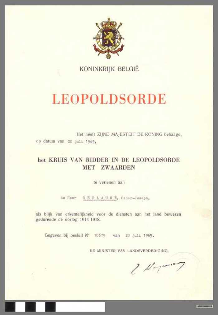 Ereteken: Kruis van Ridder in de Leopoldsorde met zwaarden