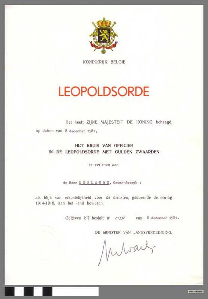 Ereteken: Kruis van Officier in de Leopoldsorde met gulden zwaarden