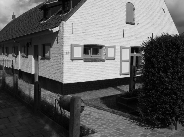 rdp201103p075 099 page25 image14