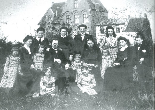 cii201148ap039 042 page4 image2