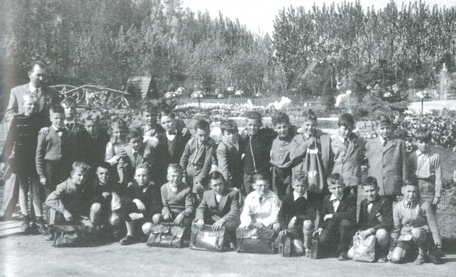 cii201148ap044 046 page3 image2a